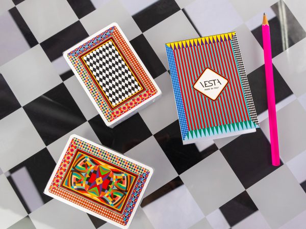 CARTE DA GIOCO SET CON BLOCK NOTES E MATITA